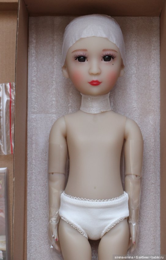 Кадинана от Руби Ред, Kadinana Ruby Red, 2023 г, нюд и без парика (фото 2)