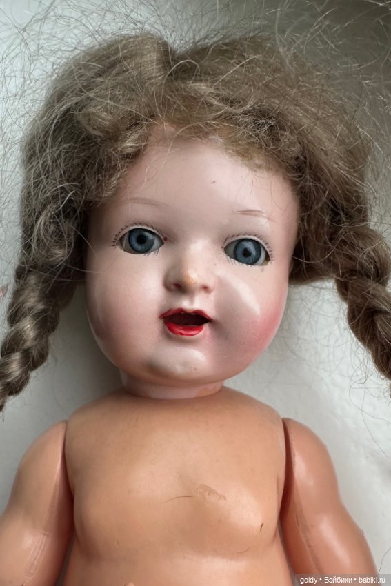 Продам целлулоидную куклу-K&R