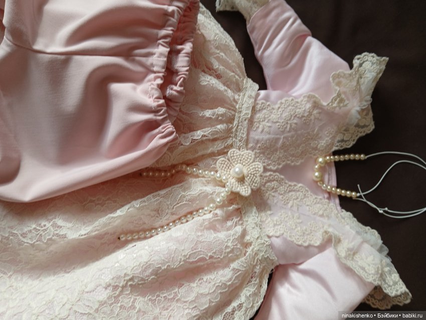 Нарядное платье для большой куклы (фото 2)