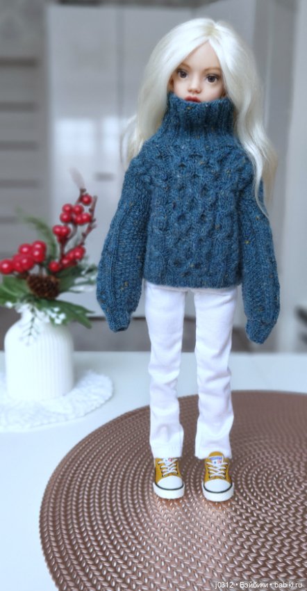 Свитер для Идэн 30см и подобных кукол