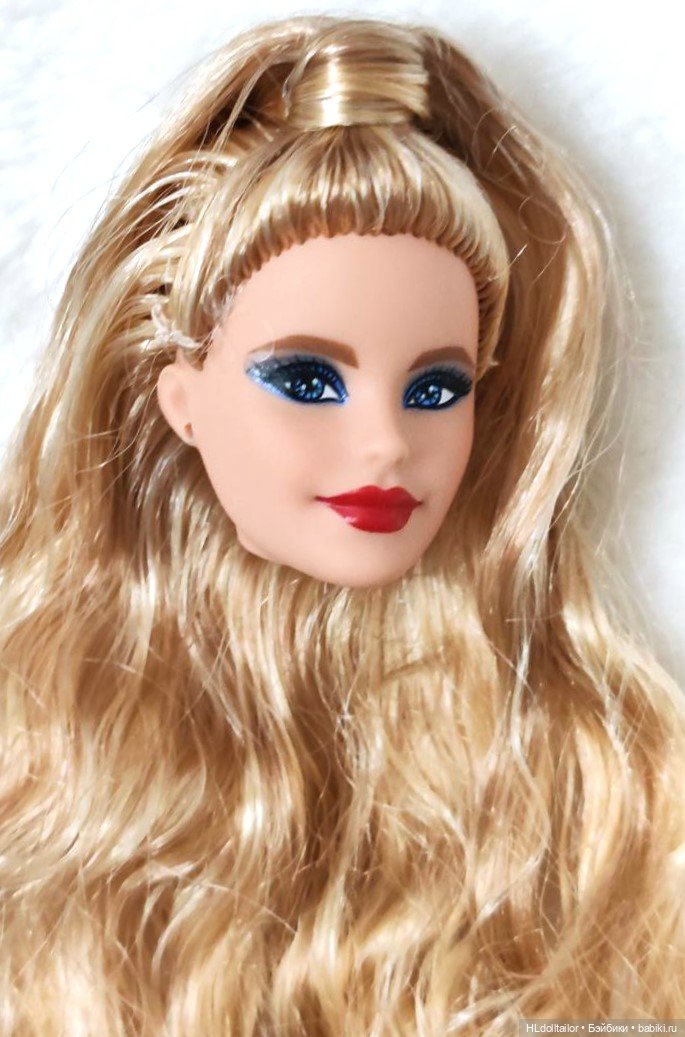 Продам голову Barbie signature 65th Anniversary (фото 4)