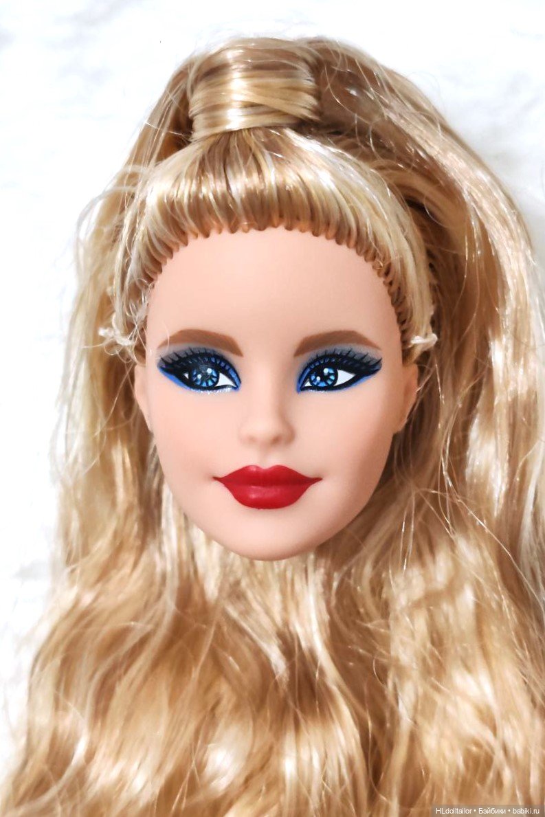 Продам голову Barbie signature 65th Anniversary (фото 2)