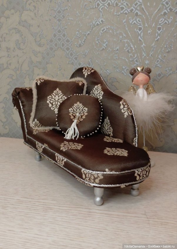 Мебель софа для кукол Барби, Блайз до 30см 1:6 (фото 4)