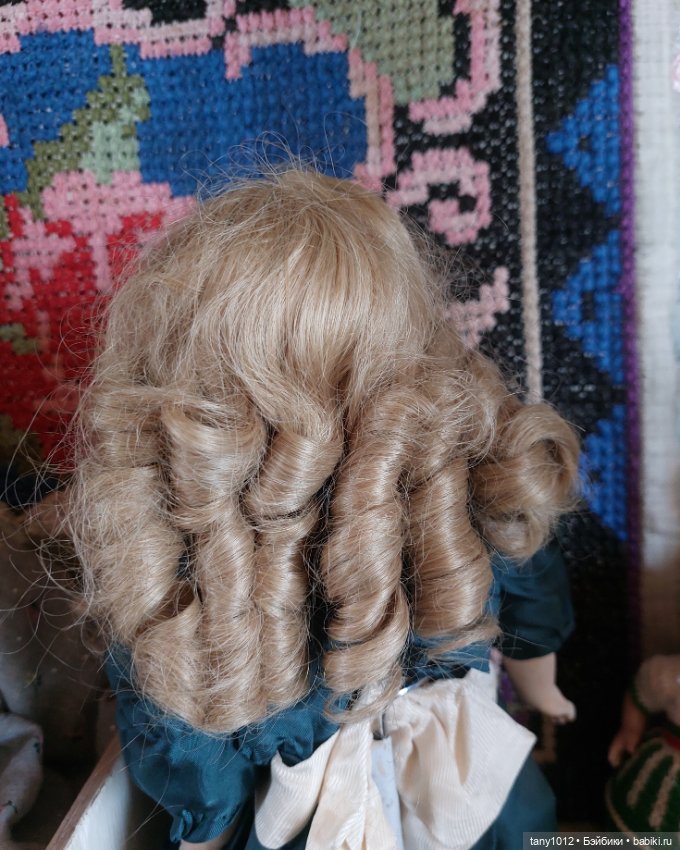 Парик натуральный мохеровый (фото 4)