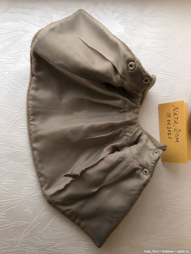 Комплект пальто и берет для куклы Паола Рейна (Paola Reina) (фото 6)