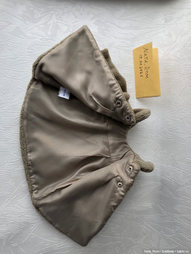 Комплект пальто и берет для куклы Руби Рэд (Ruby Red) (фото 8)