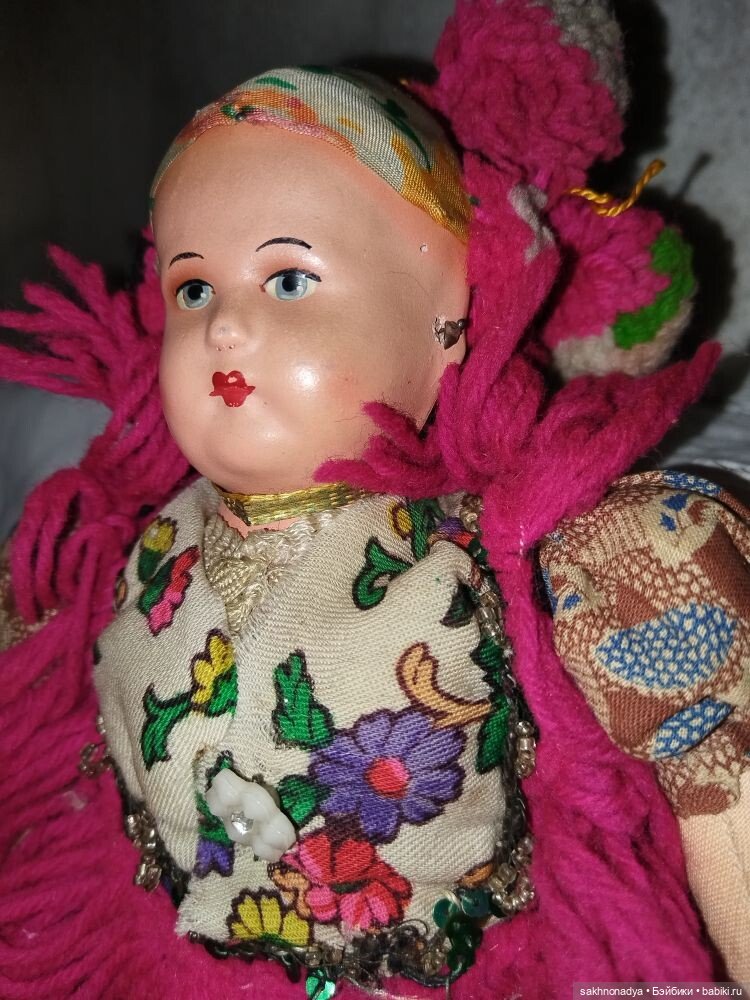 Старинная , антикварная кукла в венгерской ( мадьярской ) одежде (фото 10)
