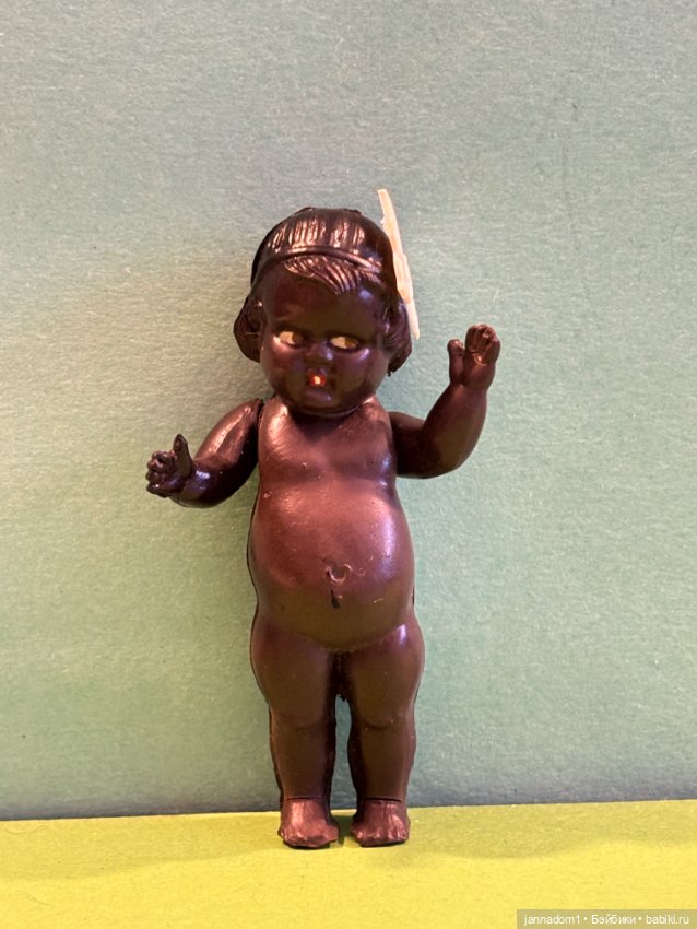 Целлулоидная куколка негритяночка кьюпик Hayn & Engels, высота 8 см (фото 4)