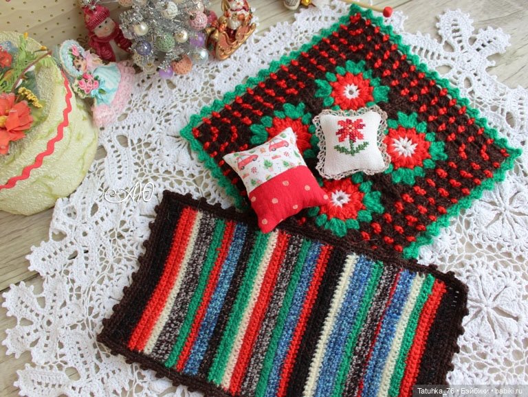 Одним Лотом подушки пледы коврики для кукольного интерьера (фото 8)