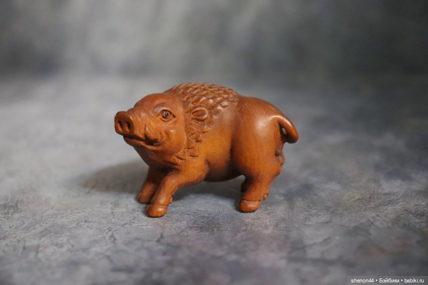 Нэцкэ "Кабан" — Статуэтки