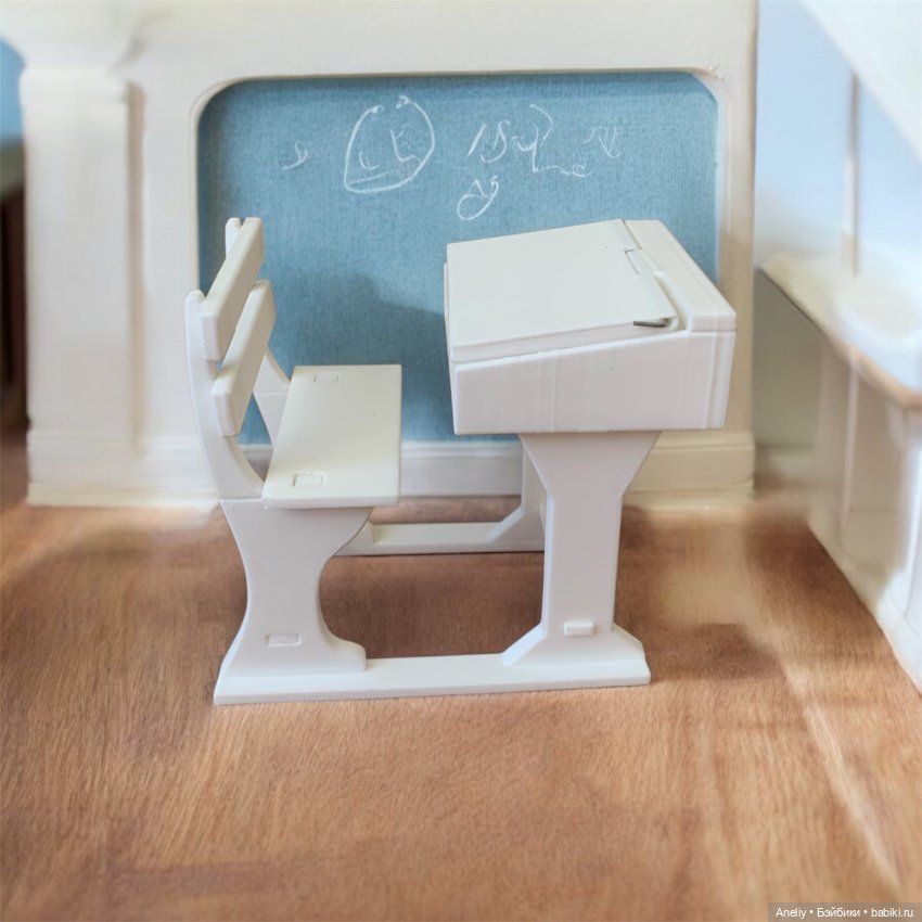 Парта — Миниатюра для кукол