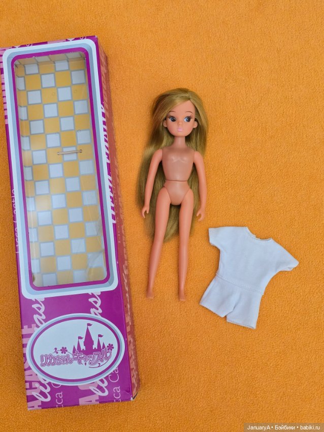 Ликка репро (Licca repro) скинтон тан