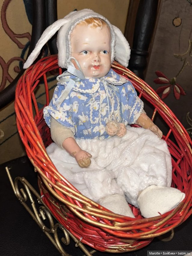 Антикварный малыш в костюмчике зайчика (фото 4)