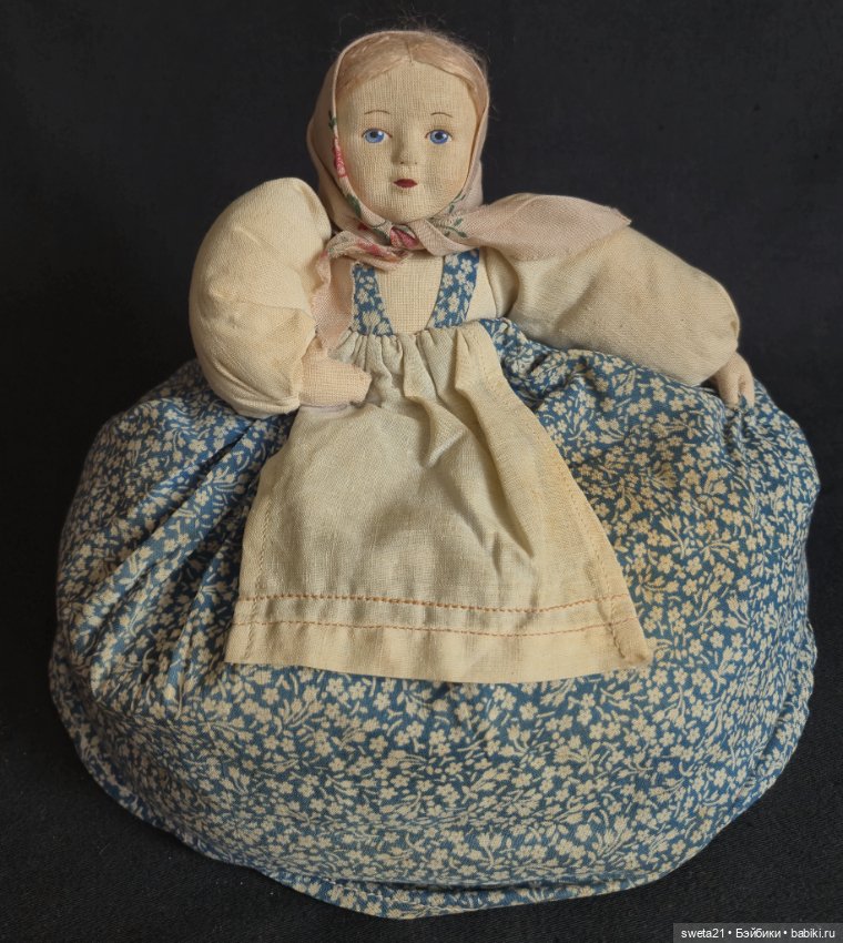 Русская артельная кукла-грелка