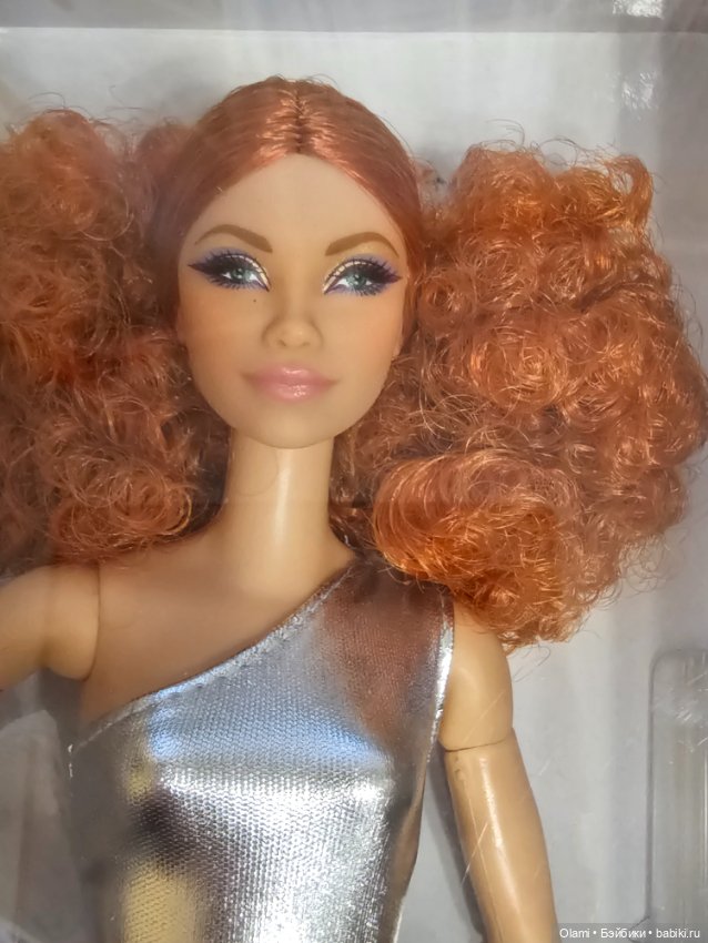 Barbie Looks Doll 11 — Игровые куклы (фото 6)