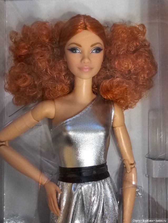 Barbie Looks Doll 11 — Игровые куклы (фото 5)