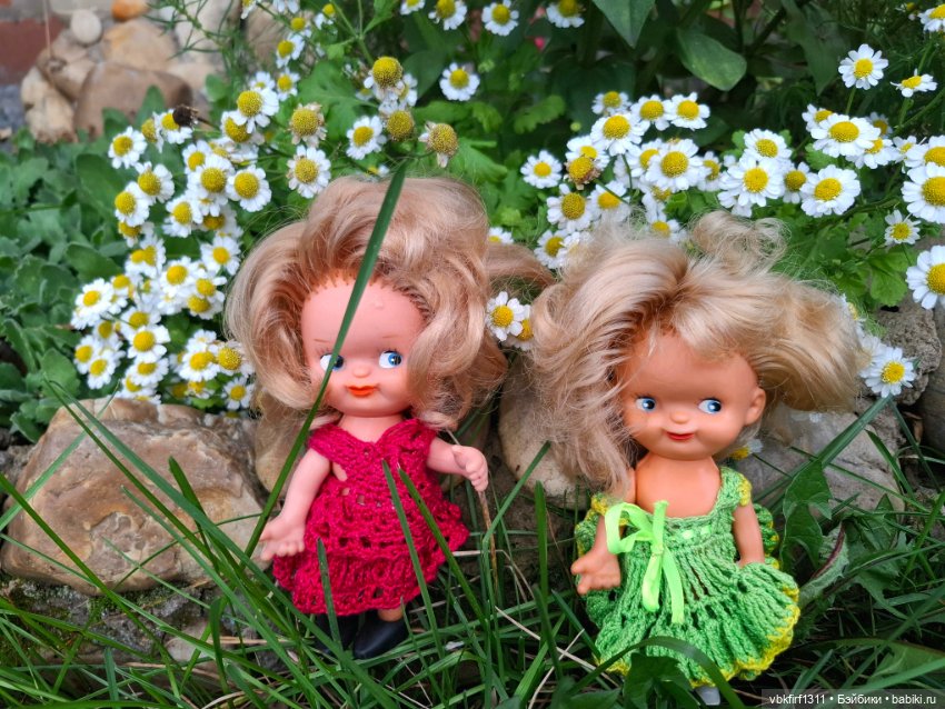 Копытка длиноволосая блондинка в родном (фото 4)