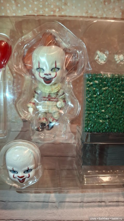 Шарнирная фигурка клоун Пеннивайз (Оно) (фото 4)