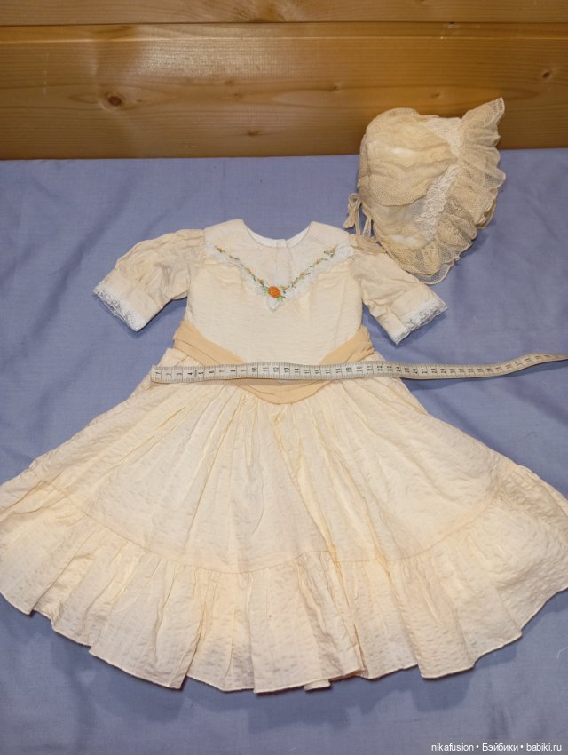 Платье и чепчик на антикварную, винтажную куклу или реплику (фото 6)