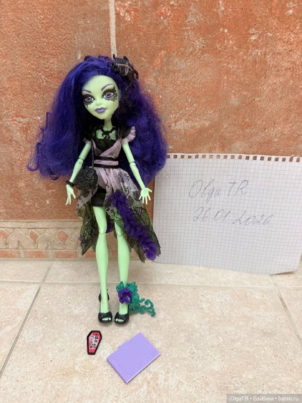Кукла Monster High G1 Аманита Мрак и Цветение (фото 7)