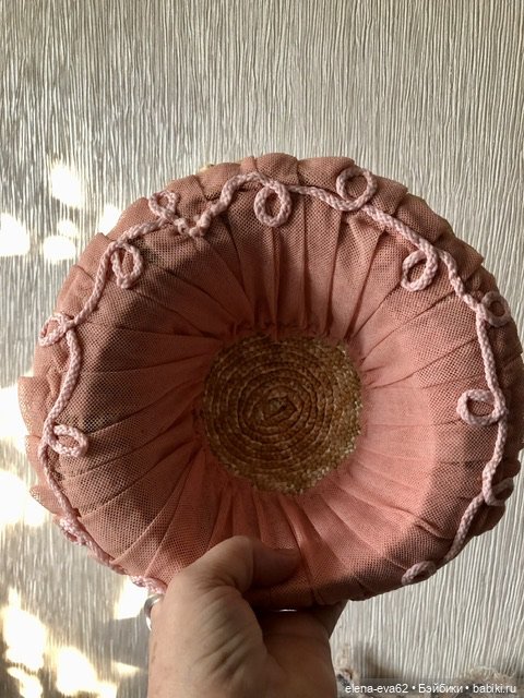 Соломенная шляпка для больших барышень (фото 6)