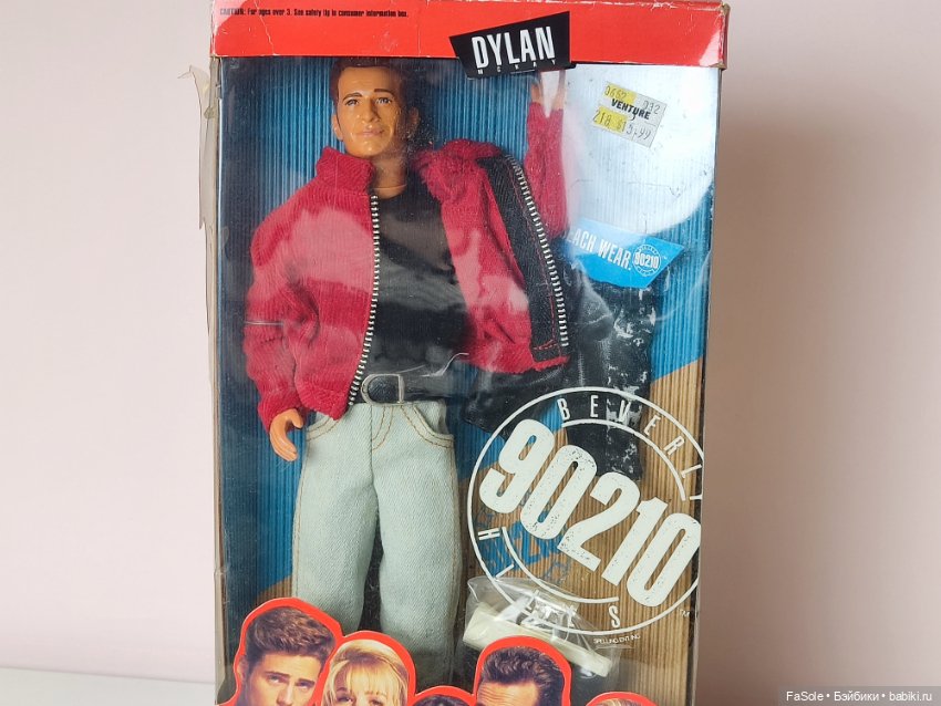 Дилан Маккей из сериала "Беверли-Хиллз, 90210" (фото 3)