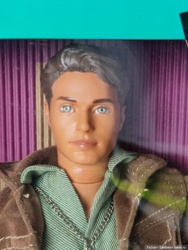 Брэндон Уолш из сериала "Беверли-Хиллз, 90210" (фото 2)