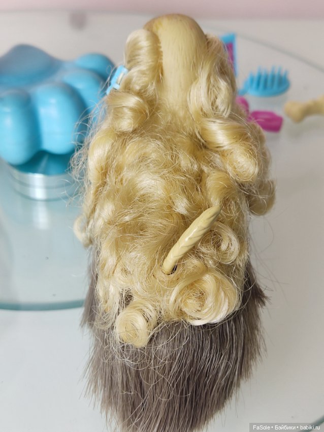 Собачка с аксессуарами Barbie Stylin' Pup 2002 (фото 4)