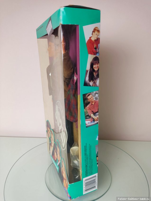 Брэндон Уолш из сериала "Беверли-Хиллз, 90210" (фото 4)