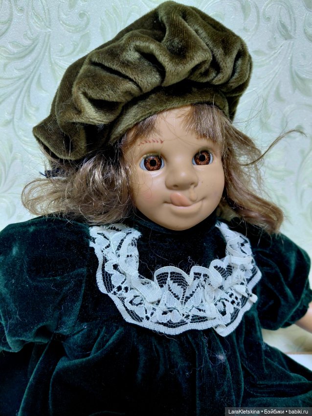 Характерная кукла. Испания