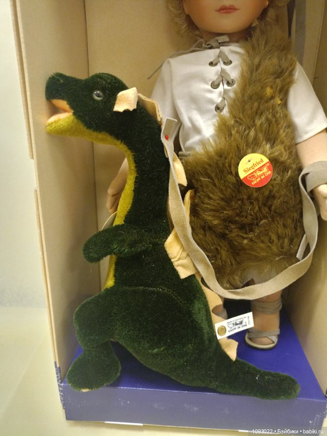 Винтажная кукла Steiff с драконом (фото 6)
