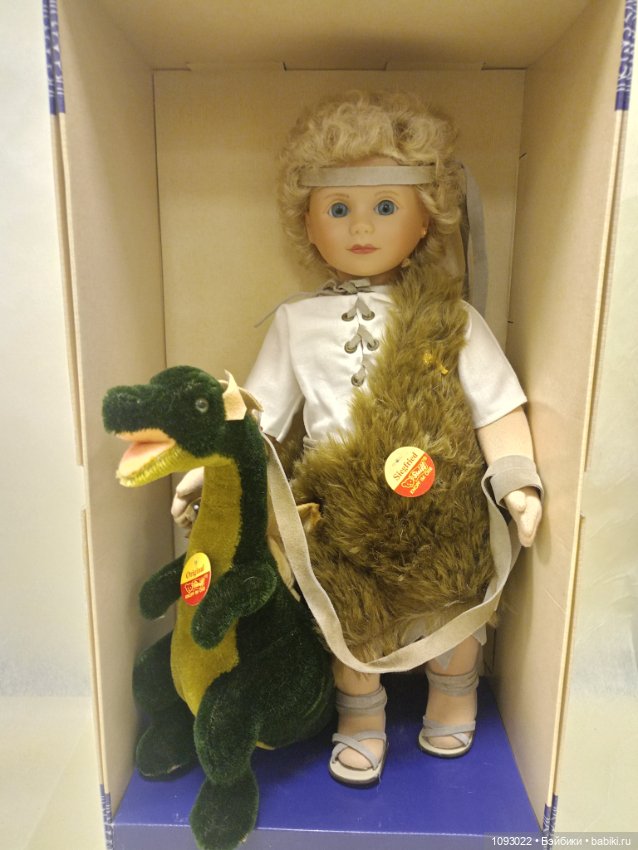 Винтажная кукла Steiff с драконом (фото 2)