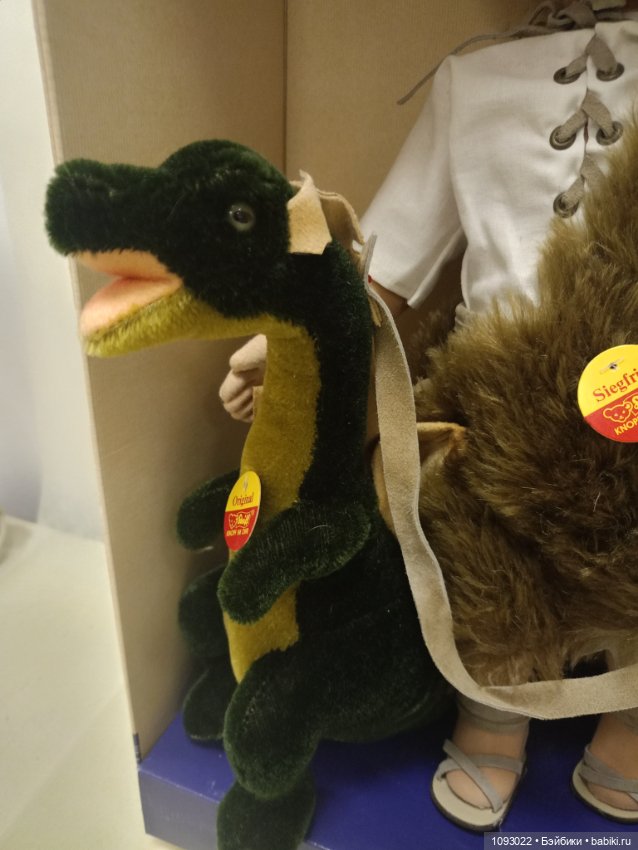 Винтажная кукла Steiff с драконом (фото 5)