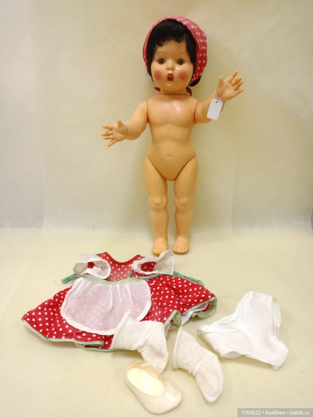 Винтажная куколка Goebel Hummel (фото 6)