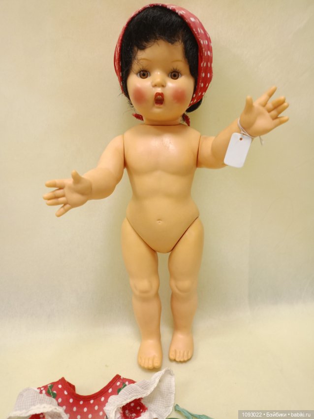 Винтажная куколка Goebel Hummel (фото 7)