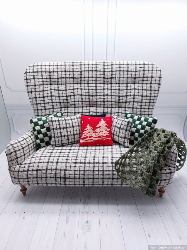 Диван для кукол формата 1/6 от известного мастера (фото 2)