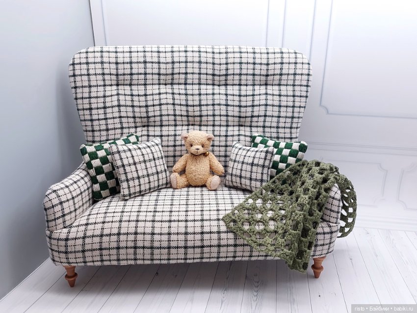 Диван для кукол формата 1/6 от известного мастера (фото 5)