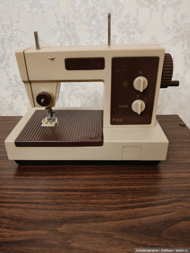 Швейная детская машинка ГДР