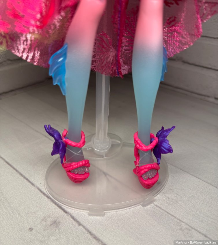 Кукла Monster High Lagoona g3 бал (фото 5)