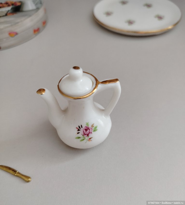 Сервиз и лампа для кукол 1/6 (фото 9)