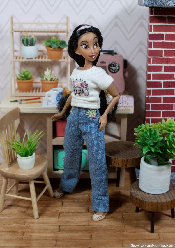 Джинсы с вышивкой для пижамок (фото 3)