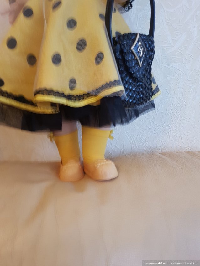 Прелестный набор одежды "солнечный горох" для большой куклы (фото 2)