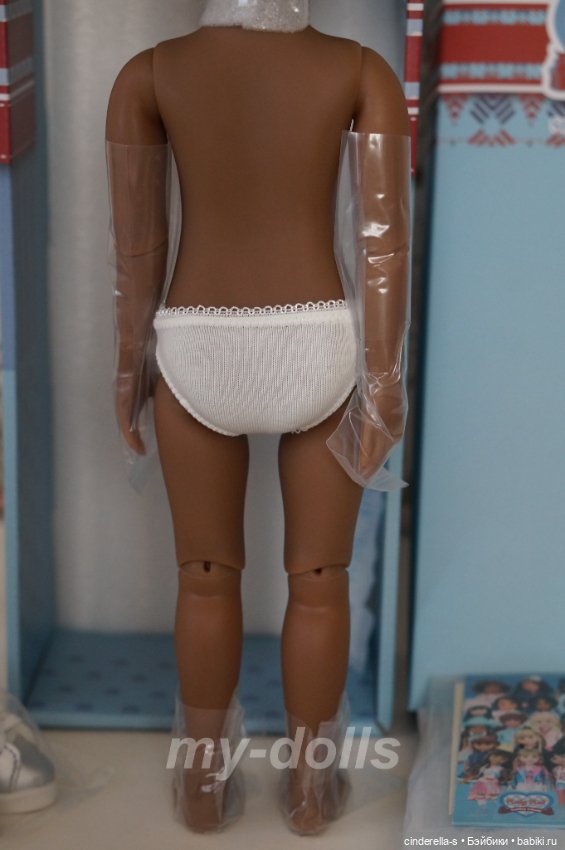 Кукла Джада #1 Ruby Red (Jada Voice of the Future) (фото 9)