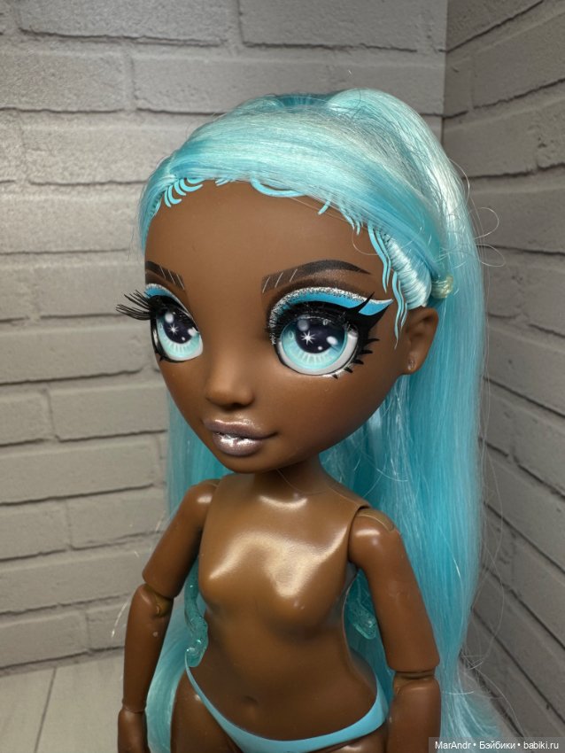 Кукла Rainbow High Робин пижамная (фото 3)