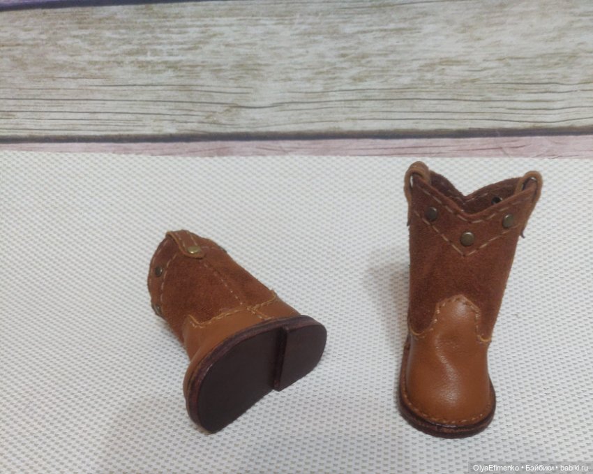 Сапоги Казаки для кукол Паола Рейна 32см