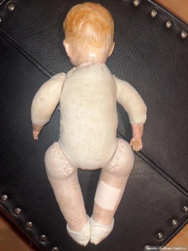 Антикварный малыш в костюмчике зайчика (фото 7)