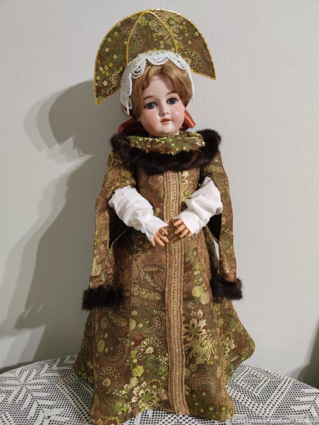 Русский костюм для антикварной куклы