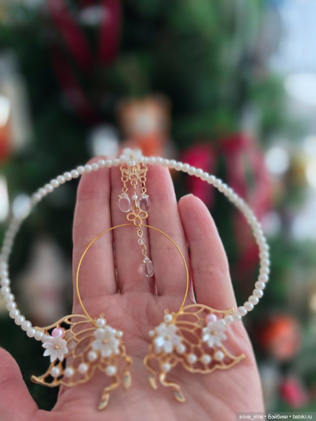 Ювелирно выполненное украшение на голову (диАдема) (фото 3)