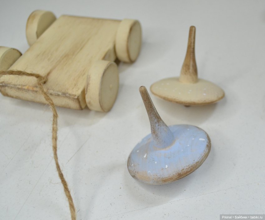 Деревянные тележки,ящики с игрушками) Миниатюра)