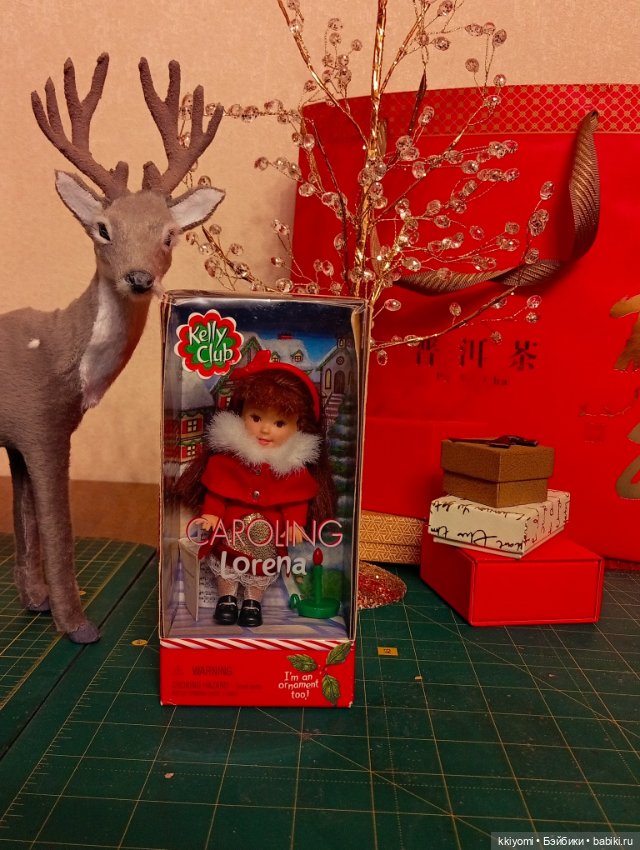 Caroling Lorena Kelly c головой Paula (фото 8)